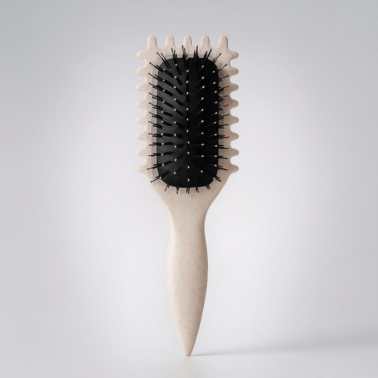 Curly hair defining brush
